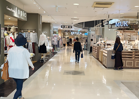 iCracked Store 赤羽アピレへの道順4