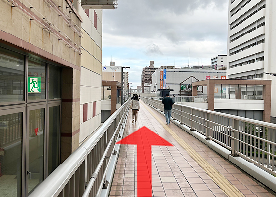 iCracked Store イオン海老名<br class="sp-only-display"> ( 旧 ダイエー海老名 )への道順4