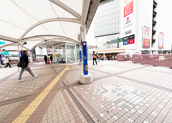 iCracked Store 町田ジョルナへの道順2