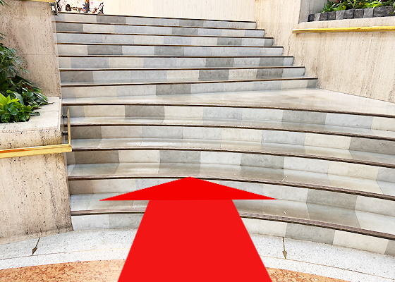 iCracked Store 町田ジョルナへの道順6