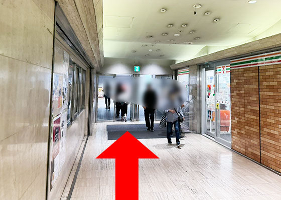 iCracked Store 柏モディへの道順2