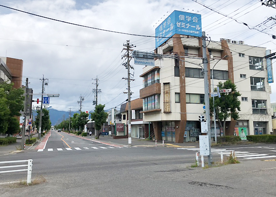 iCracked Store イオン南松本への道順2