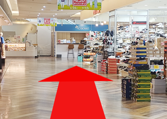 iCracked Store 宮交シティへの道順6