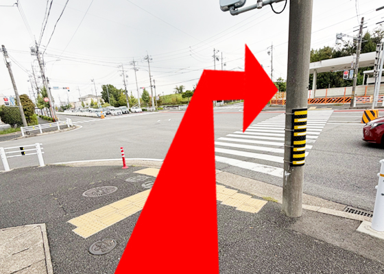 iCracked Store イオン守山への道順3