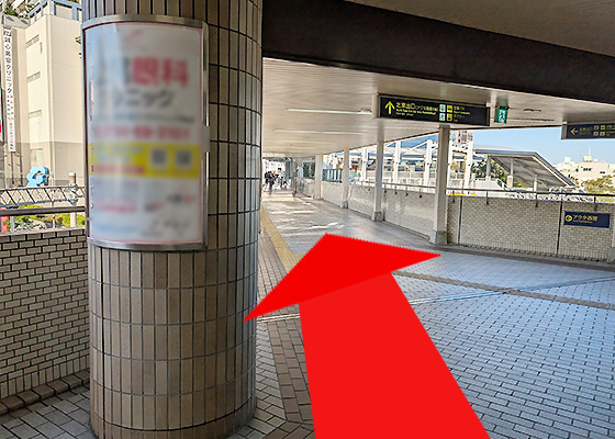 iCracked Store アクタ西宮への道順2