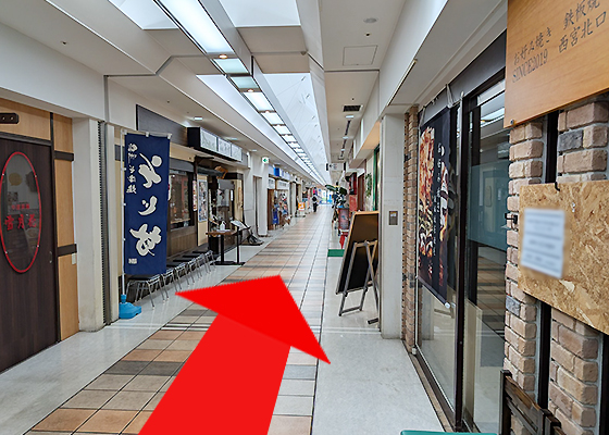 iCracked Store アクタ西宮への道順5